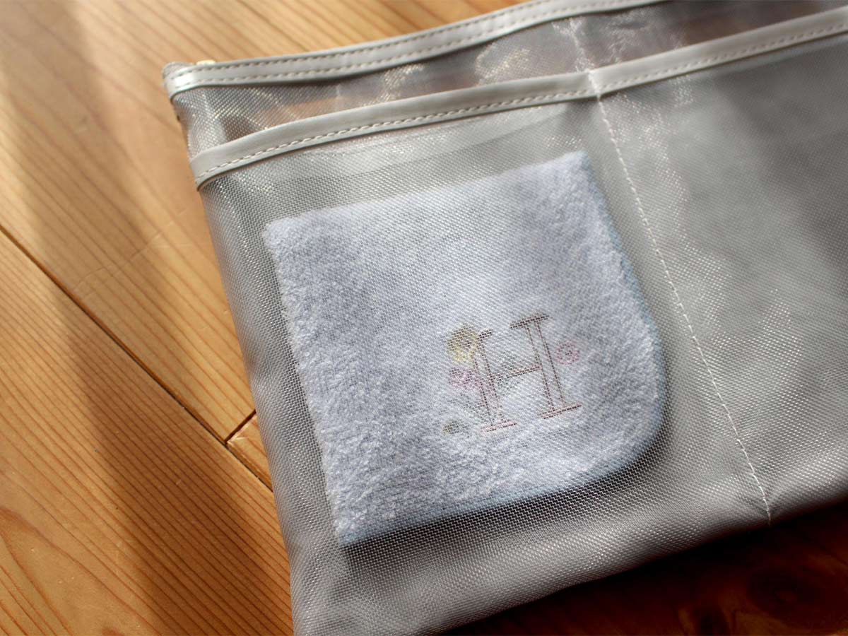 小さいかな？と思ったけれど。薄型バッグインバッグが思った以上に便利だった話