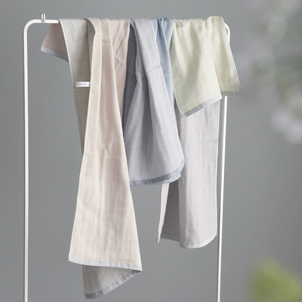 新色「リバーシブル」も大注目のかさばらないタオル。“お得なセット”も登場で気持ちのいい新生活が始まる！