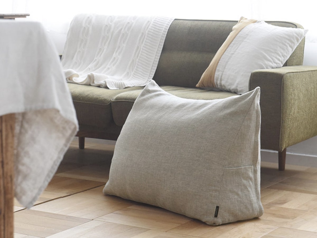 布団収納スペースにお困りの人、集まれ！『背もたれになる布団収納ケース』がIGさんのお家でも活躍中