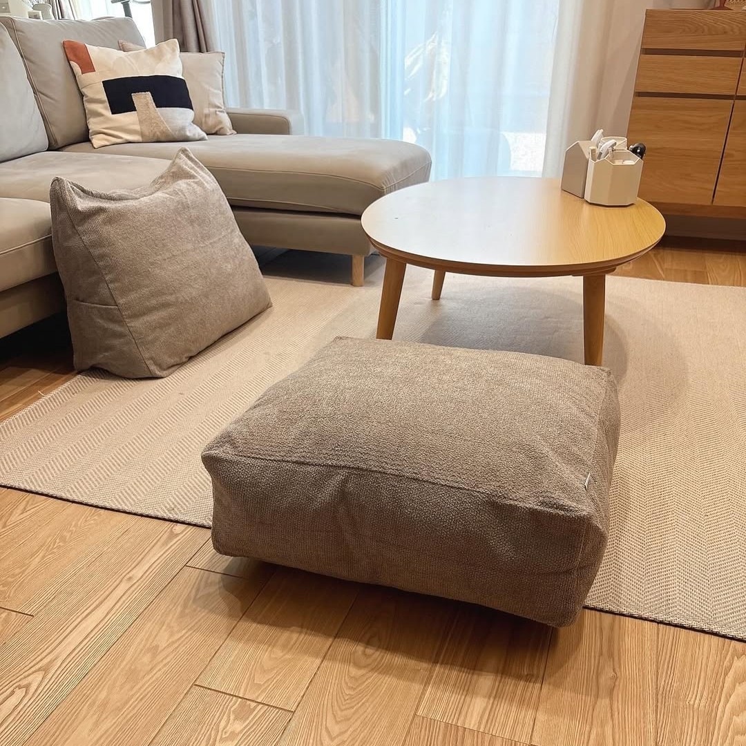 布団収納スペースにお困りの人、集まれ！『背もたれになる布団収納ケース』がIGさんのお家でも活躍中