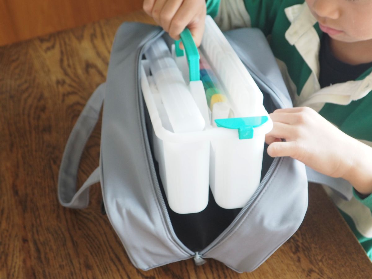 届いたその日からすぐ使える！シンプルで高学年まで使える「絵の具セット」