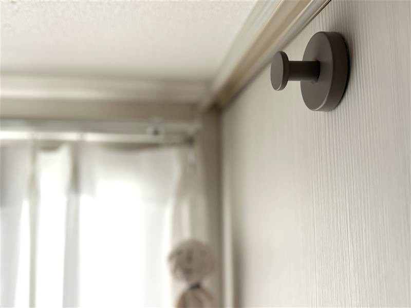 見た目はクール、機能はガッチリ！強力吸盤の「真空フック」をスタッフ宅で使ってみた【第二弾】