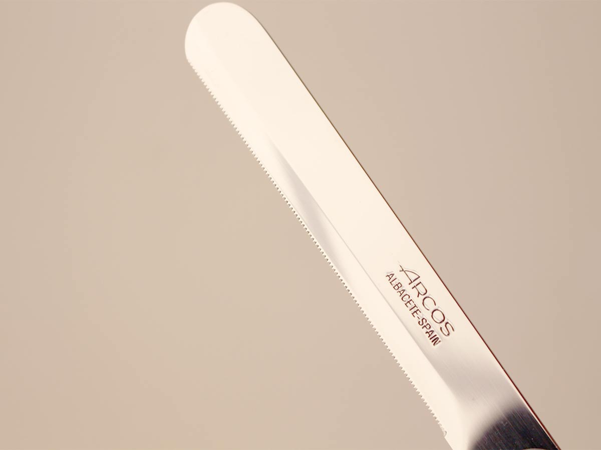 アルコスを使って知った新事実、切れ味のいいテーブルナイフはペティより断然使える！