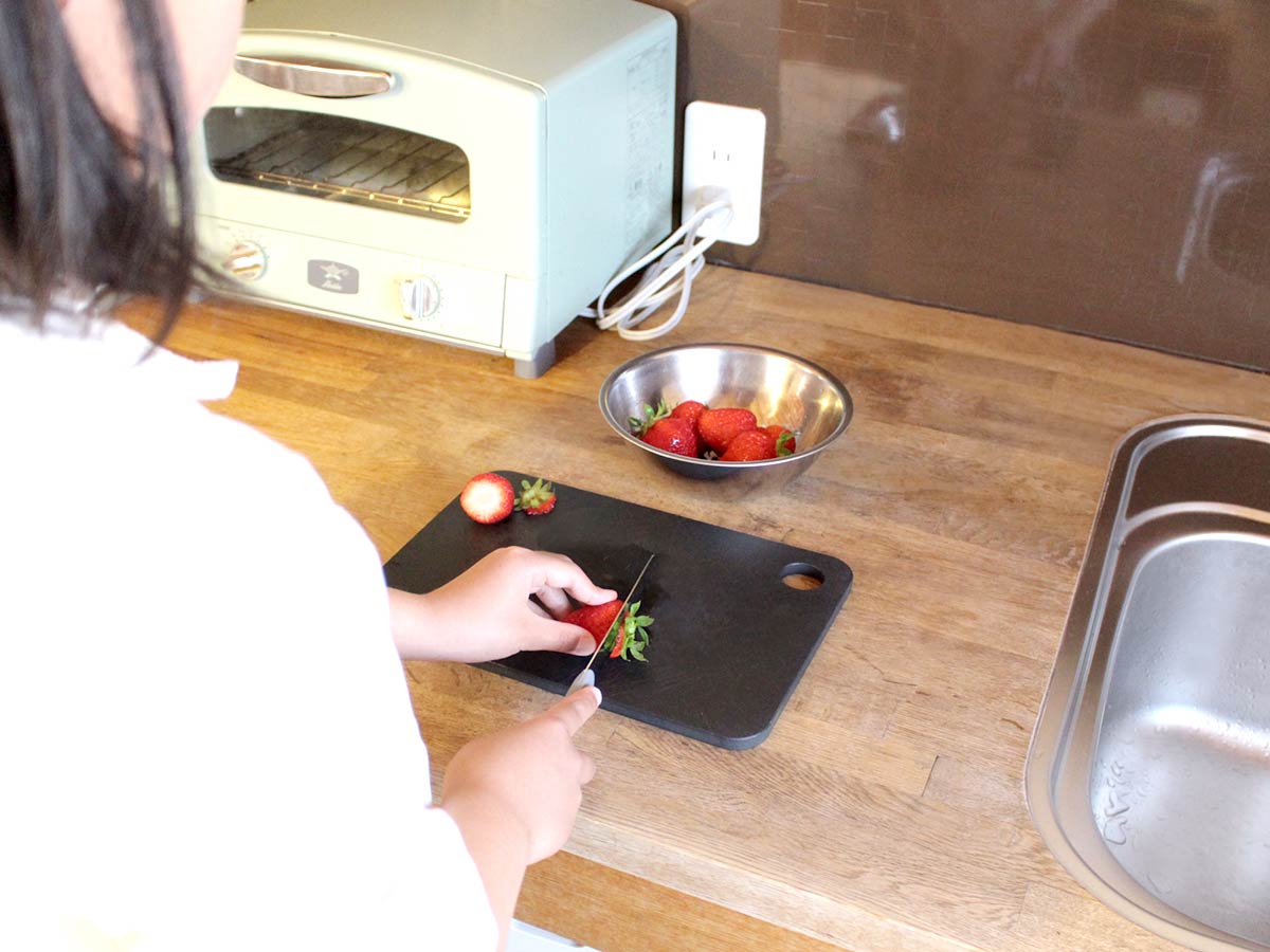 アルコスを使って知った新事実、切れ味のいいテーブルナイフはペティより断然使える！