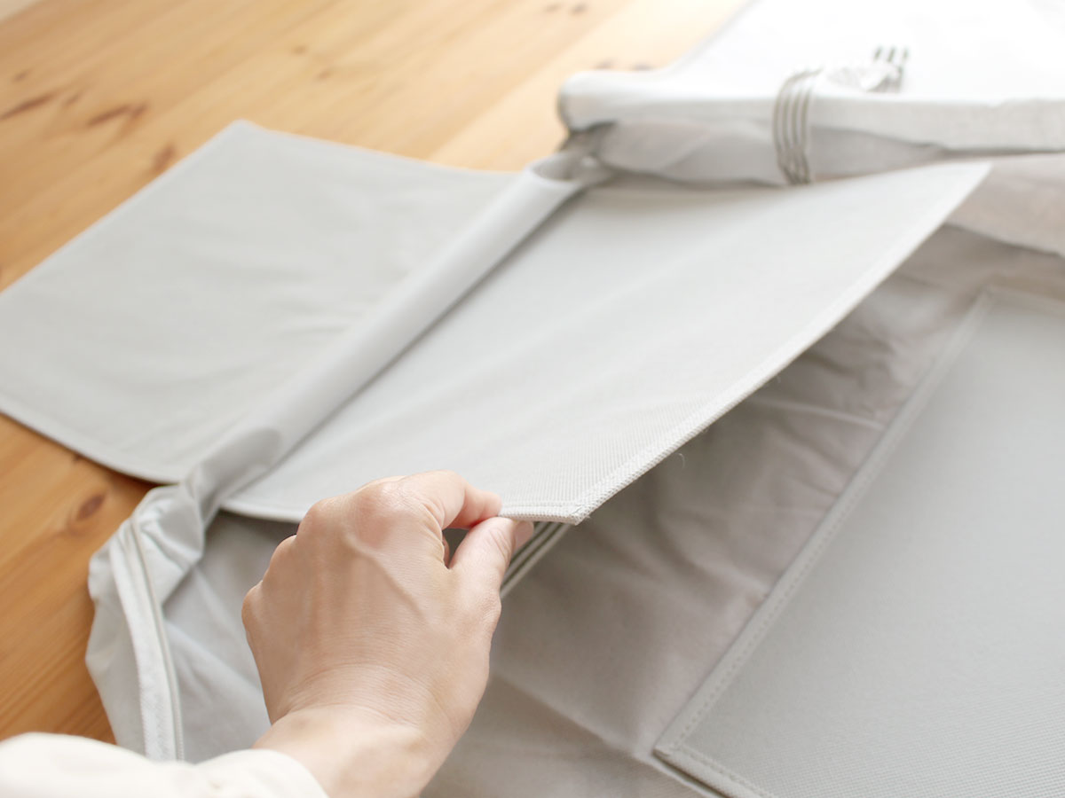 布団の衣替えをラク家事化。冬寝具スッキリ、立て置きできる布団収納ケース