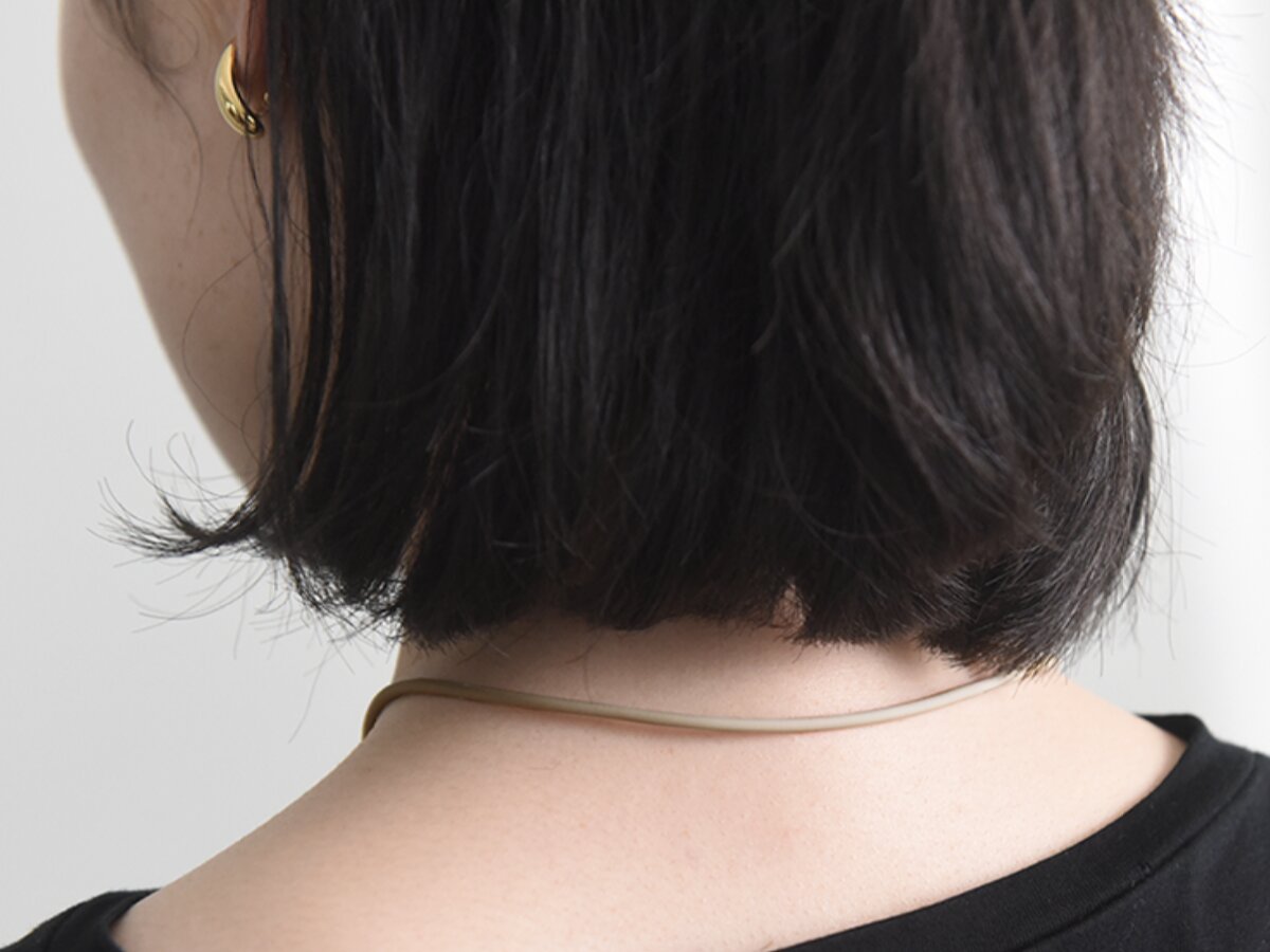 バレない磁気ネックレス！？アクセ感覚で首こり・肩こりケアを始めよう