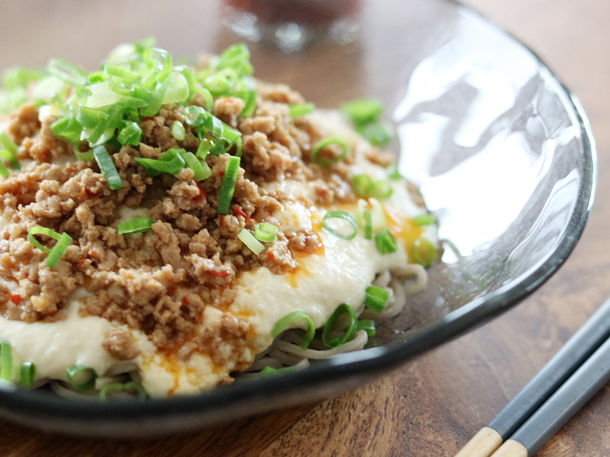 夏の定番「冷たい麺」、今年は蕎麦でひと味違う楽しみを。簡単冷やしアレンジ蕎麦3選!