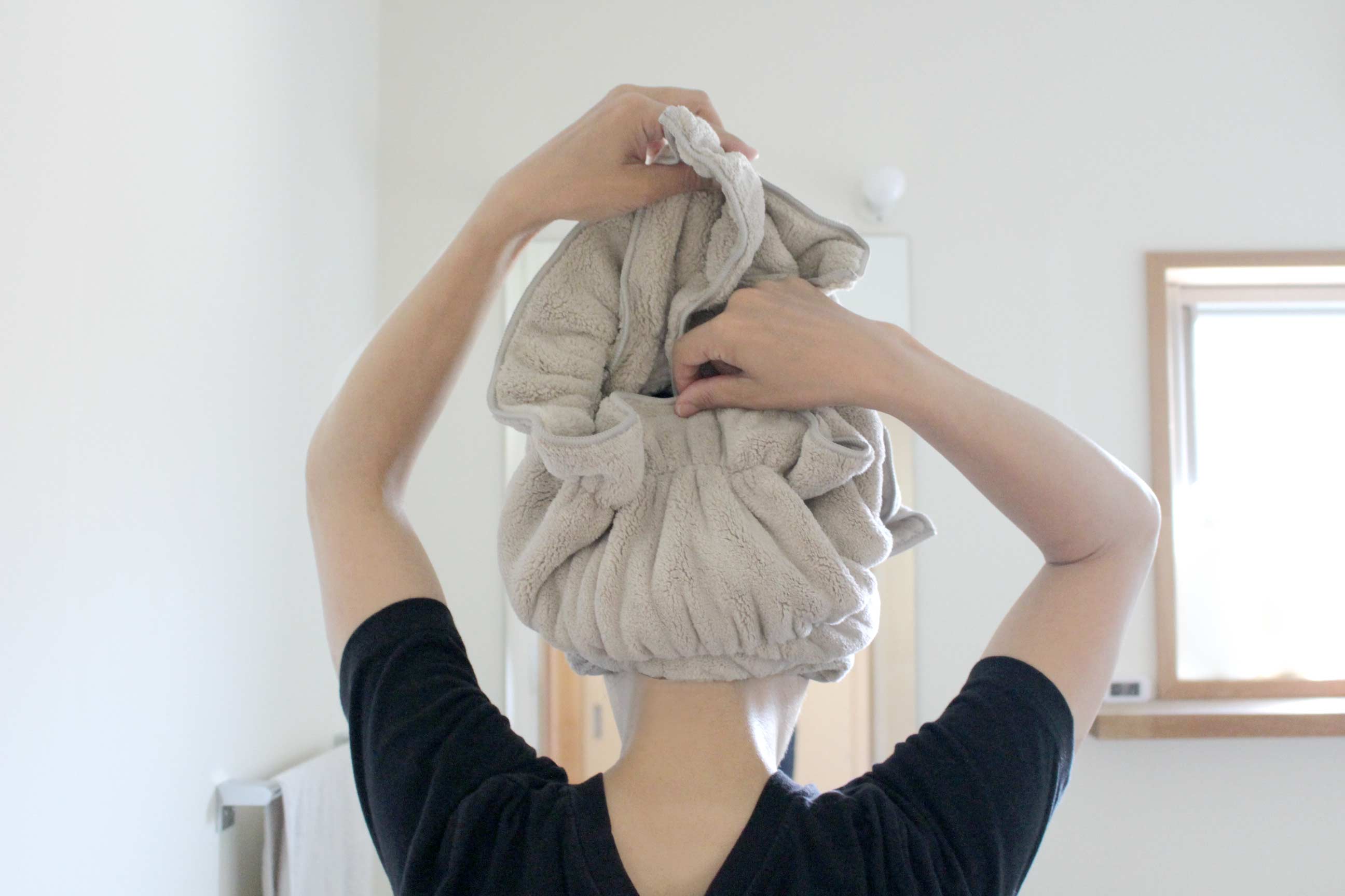夏の髪ダメージを挽回。「ほどけにくいヘアドライタオル」で今すぐはじめる美髪ケア