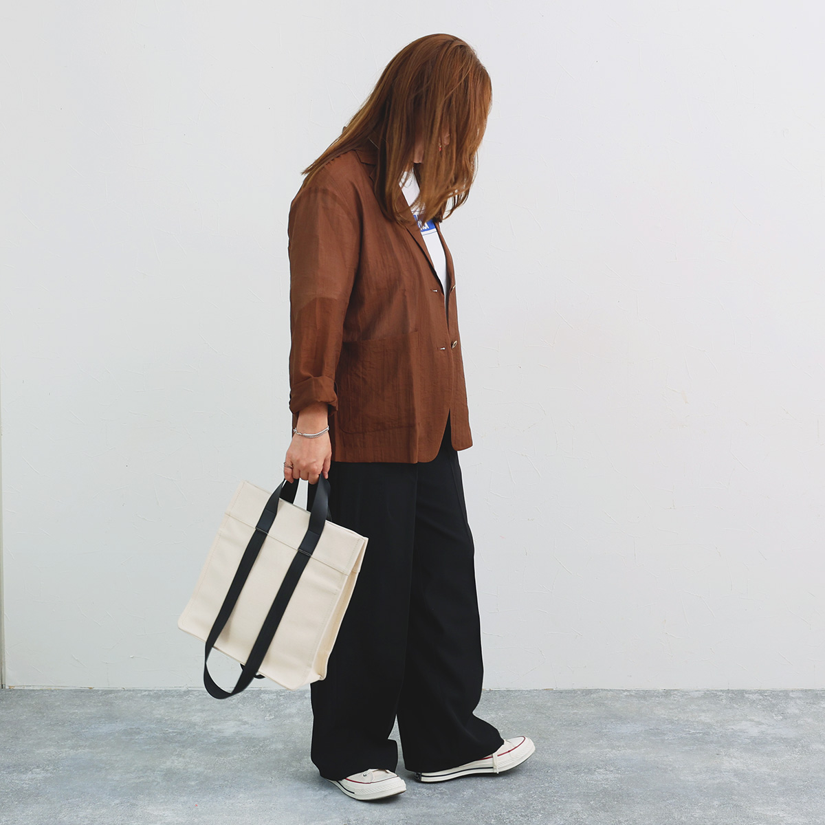 すっきり美ワイドで叶える、きちんと見え。スタッフいち推し、お仕事パンツを着回し