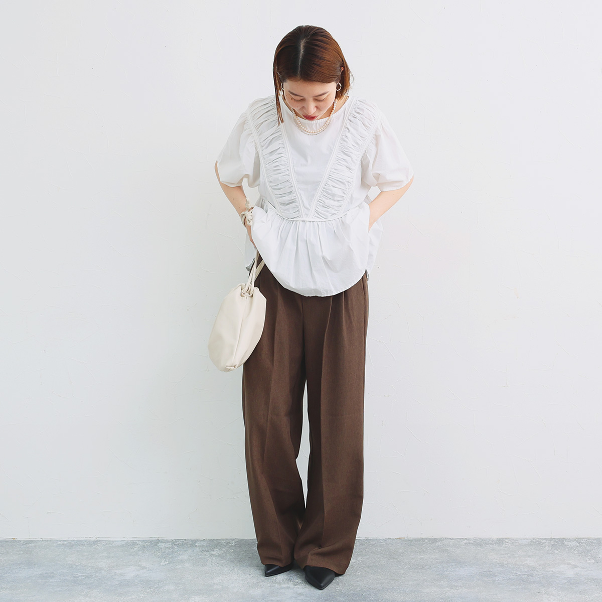 すっきり美ワイドで叶える、きちんと見え。スタッフいち推し、お仕事パンツを着回し