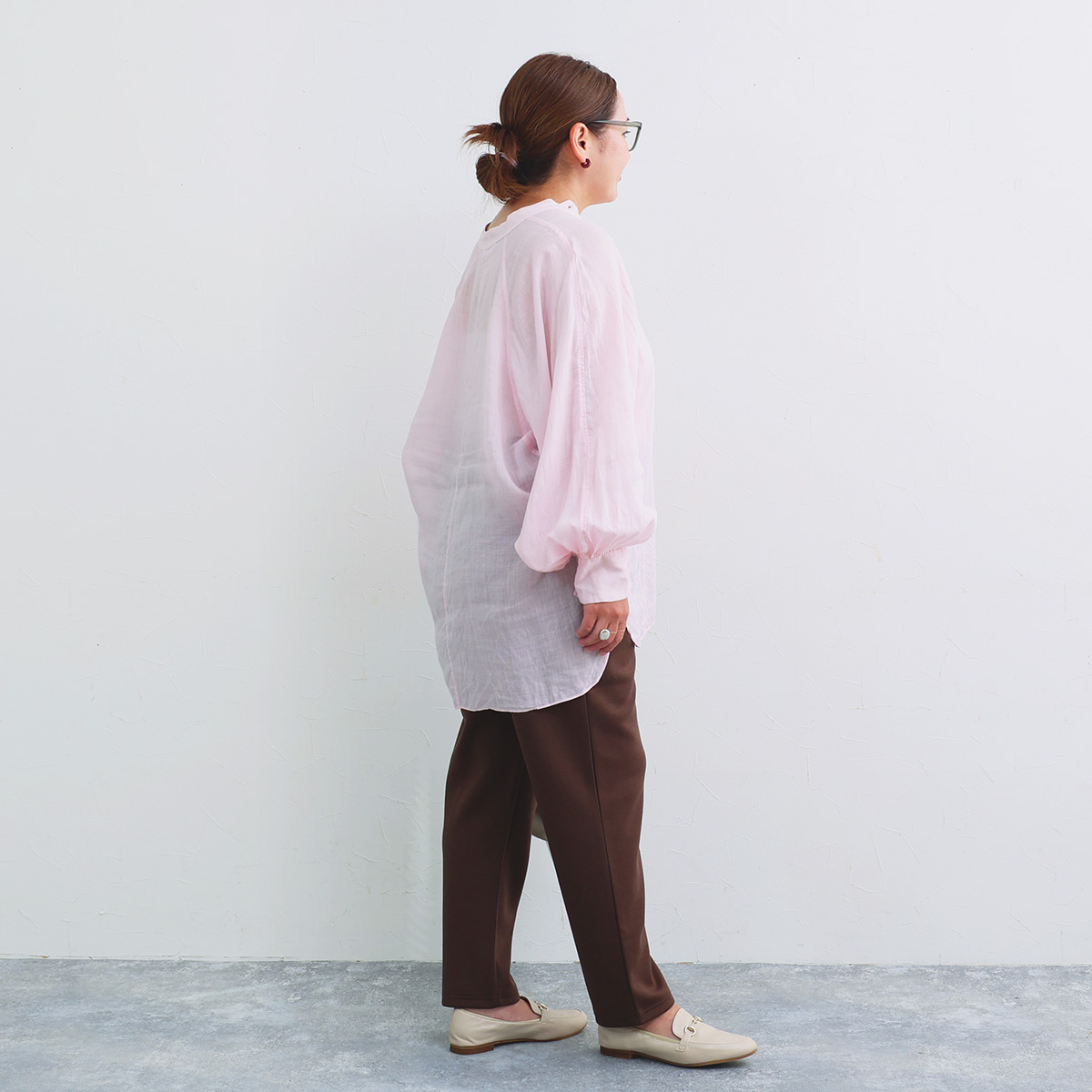 休日パンツはこれで決まり。秋冬シーズンにぴったりの『リラパン』第2弾をスタッフが着回し