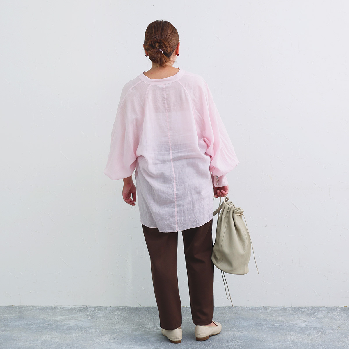 休日パンツはこれで決まり。秋冬シーズンにぴったりの『リラパン』第2弾をスタッフが着回し
