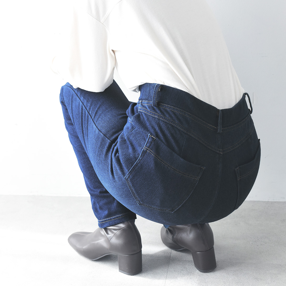 秋のファッション祭り！リニューアルしたアンジェの人気者「あったかストレッチパンツ」をスタッフ3名が着回し